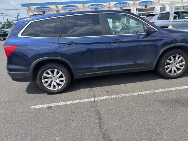 Thumbnail: 2019 Honda Pilot - 13