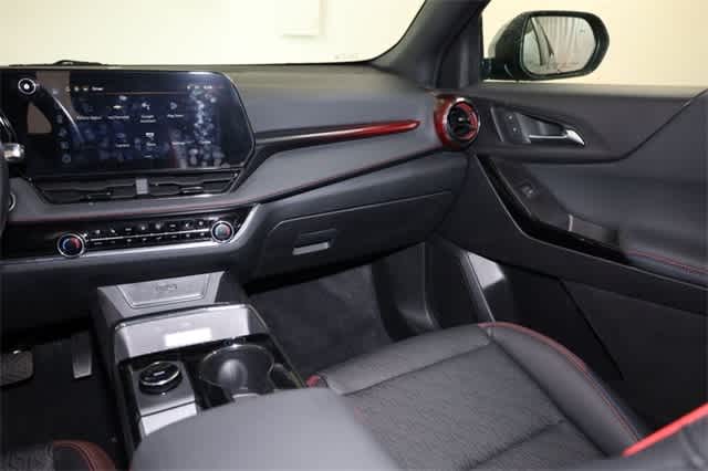 Thumbnail: 2025 Chevrolet Equinox - 18