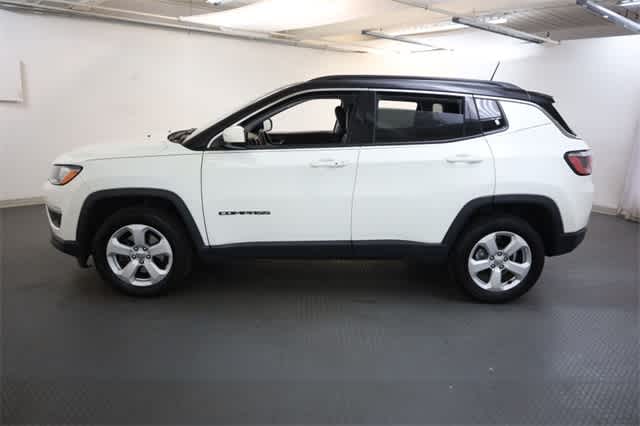 Thumbnail: 2019 Jeep Compass - 3