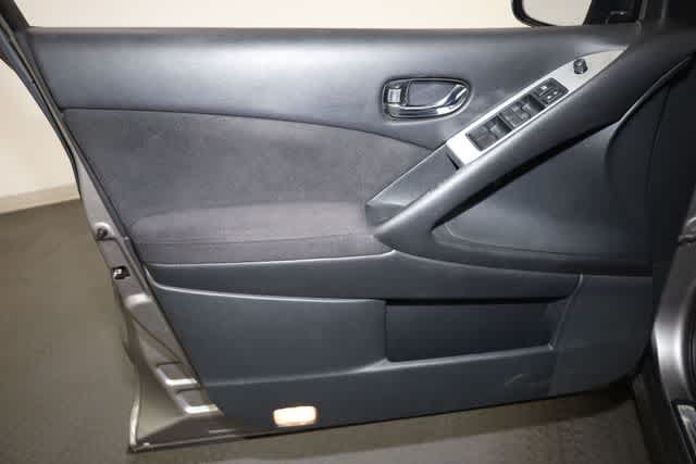 Thumbnail: 2011 Nissan Murano - 13
