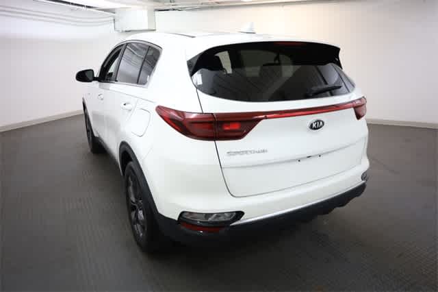 Thumbnail: 2022 Kia Sportage - 5