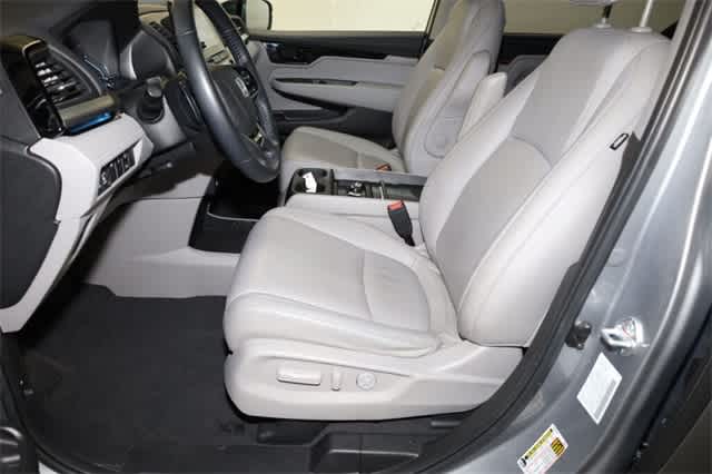 Thumbnail: 2022 Honda Odyssey - 15