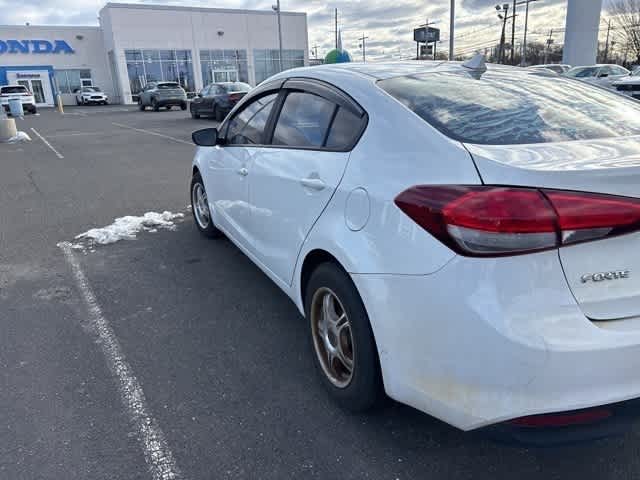 Thumbnail: 2018 Kia Forte - 7
