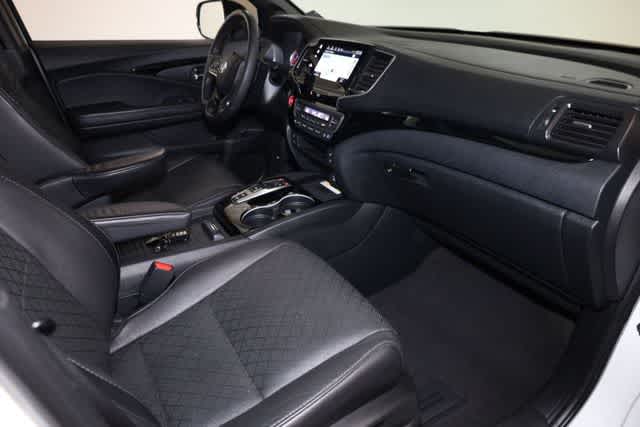 Thumbnail: 2021 Honda Passport - 19