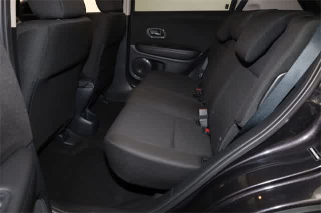 Thumbnail: 2018 Honda HR-V - 21