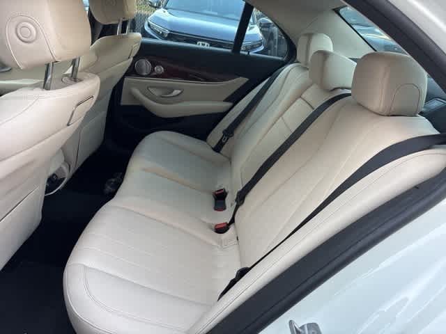 Thumbnail: 2018 Mercedes-Benz E-Class - 7