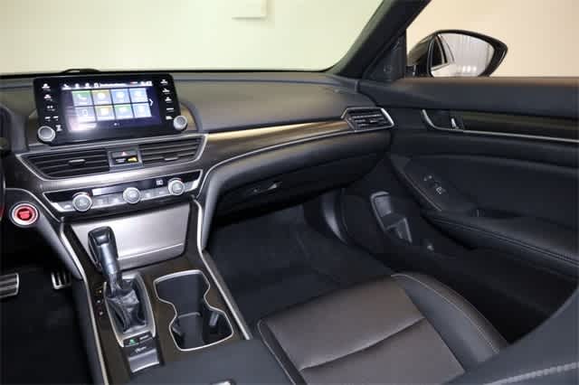 2022 Honda Accord Sport 18