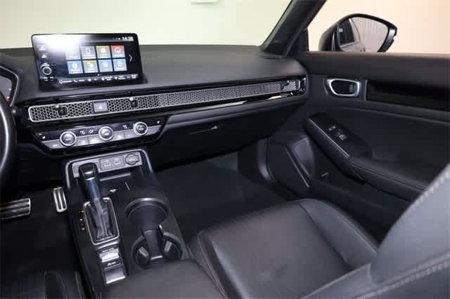 Thumbnail: 2024 Honda Civic - 18