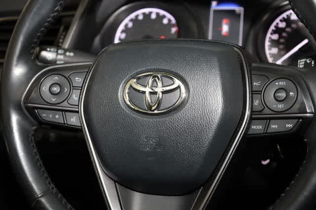 Thumbnail: 2023 Toyota Camry - 32