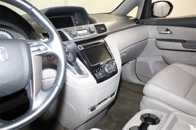 Thumbnail: 2015 Honda Odyssey - 24