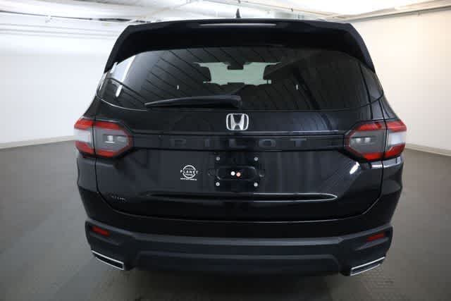 Thumbnail: 2023 Honda Pilot - 6