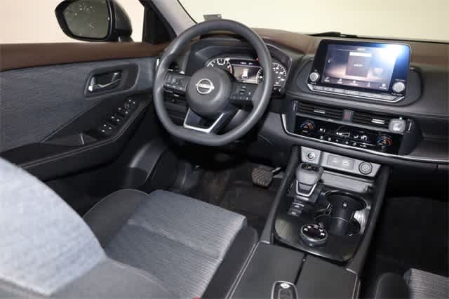 Thumbnail: 2023 Nissan Rogue - 16