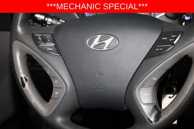 Thumbnail: 2013 Hyundai Sonata - 28