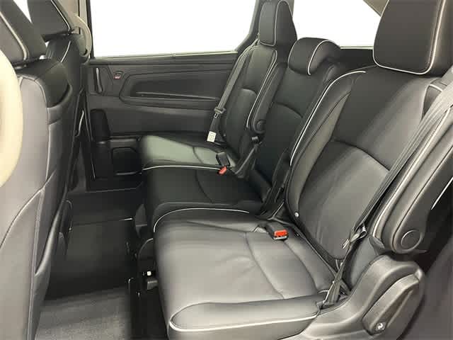 Thumbnail: 2026 Honda Odyssey - 22