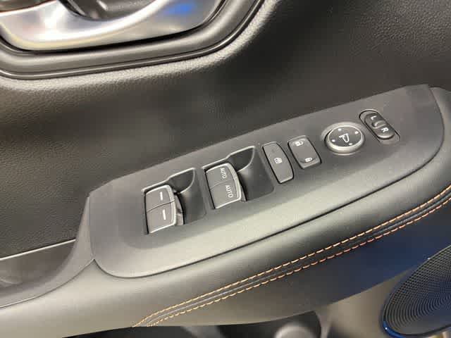 Thumbnail: 2026 Honda HR-V - 14