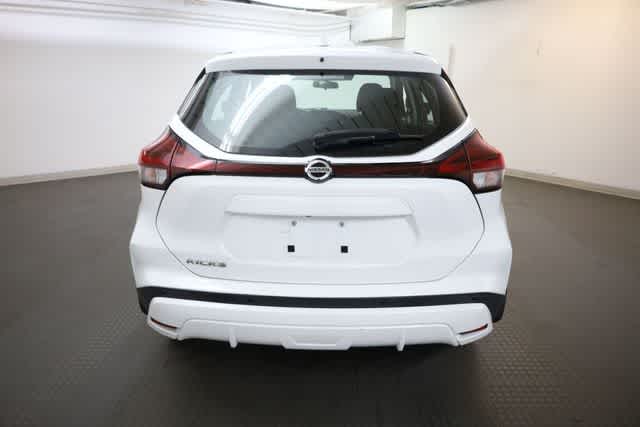 Thumbnail: 2021 Nissan Kicks - 6