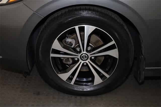 Thumbnail: 2020 Nissan Sentra - 36