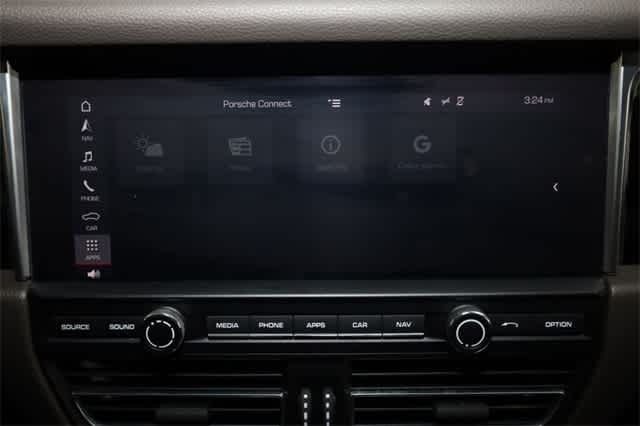 Thumbnail: 2019 Porsche Macan - 29