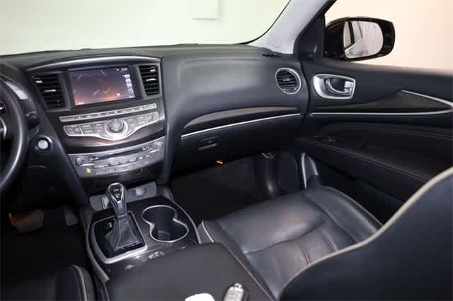 Thumbnail: 2019 INFINITI QX60 - 18