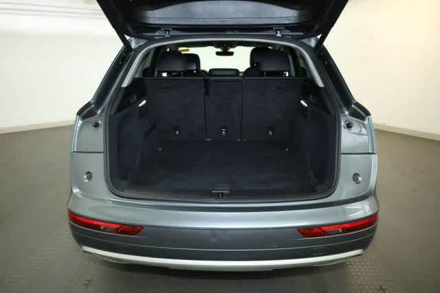 Thumbnail: 2020 Audi Q5 - 33