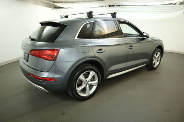 Thumbnail: 2020 Audi Q5 - 8
