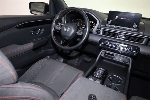 Thumbnail: 2023 Honda Pilot - 17