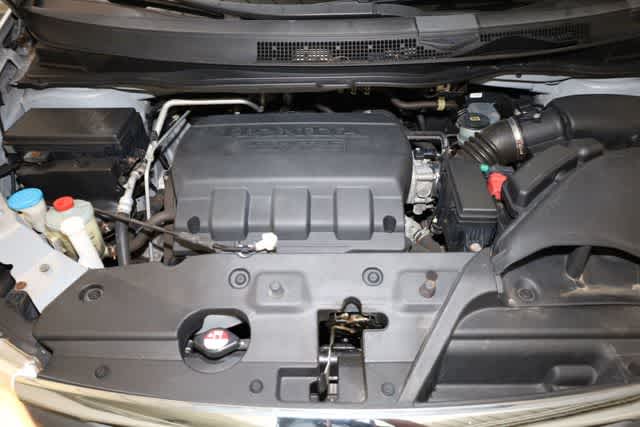 Thumbnail: 2012 Honda Odyssey - 33