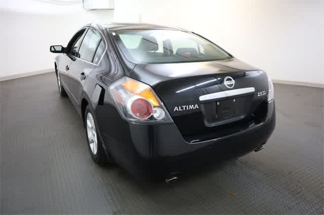 Thumbnail: 2009 Nissan Altima - 5