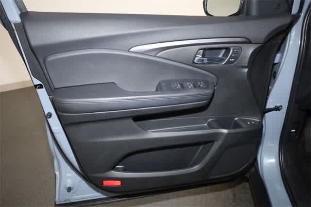 Thumbnail: 2022 Honda Pilot - 13