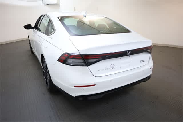 2023 Honda Accord Touring 5