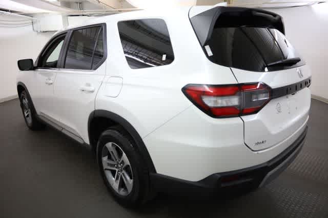 Thumbnail: 2024 Honda Pilot - 4
