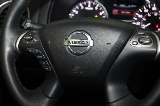 Thumbnail: 2015 Nissan Pathfinder - 31