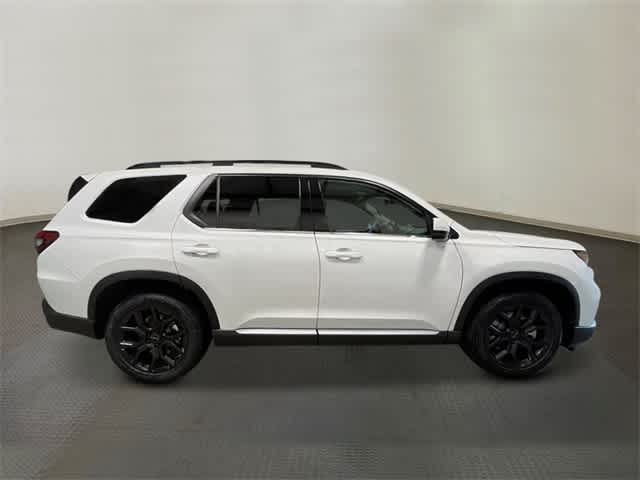 Thumbnail: 2025 Honda Pilot - 8