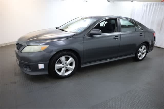 Thumbnail: 2011 Toyota Camry - 2