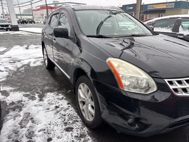 Thumbnail: 2013 Nissan Rogue - 17