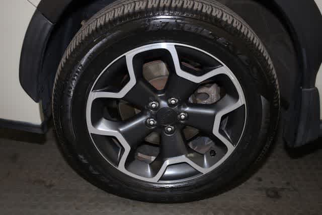Thumbnail: 2013 Subaru XV Crosstrek - 32