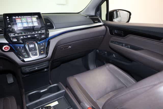 Thumbnail: 2018 Honda Odyssey - 25
