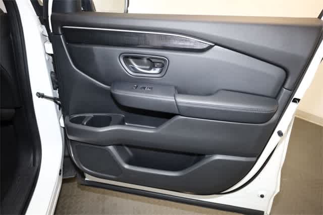 Thumbnail: 2023 Honda Pilot - 22