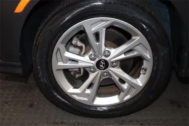 Thumbnail: 2022 Hyundai Kona - 36