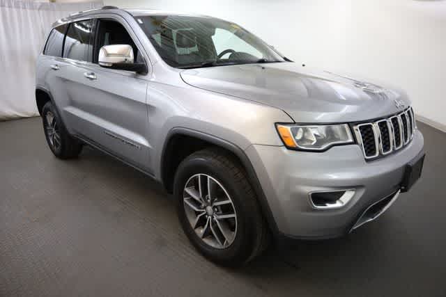 Thumbnail: 2017 Jeep Grand Cherokee - 10