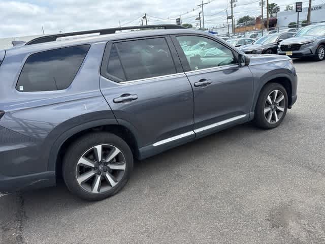 Thumbnail: 2023 Honda Pilot - 16