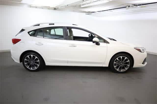 Thumbnail: 2022 Subaru Impreza - 9