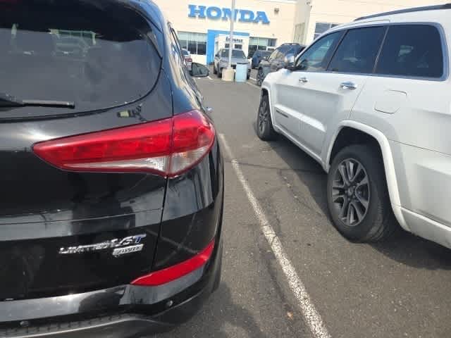Thumbnail: 2016 Hyundai Tucson - 10