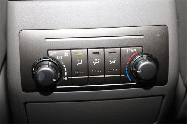 Thumbnail: 2013 Toyota Highlander - 34