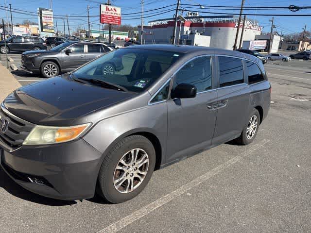 Thumbnail: 2013 Honda Odyssey - 2