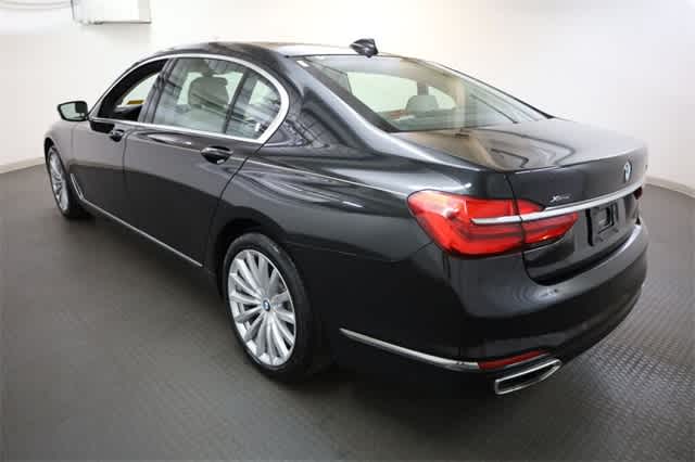 Thumbnail: 2018 BMW 7 Series - 4
