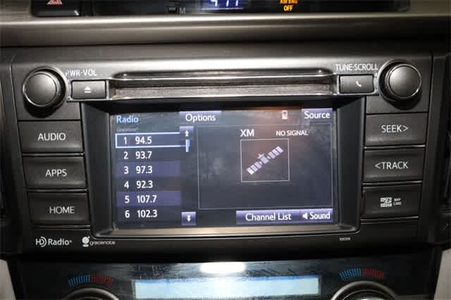 Thumbnail: 2015 Toyota RAV4 - 26