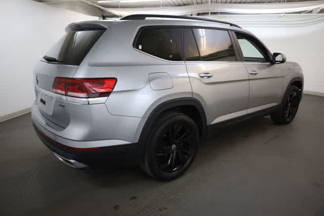 Thumbnail: 2022 Volkswagen Atlas - 8