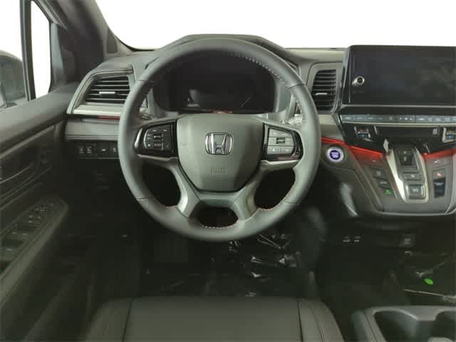 Thumbnail: 2026 Honda Odyssey - 13