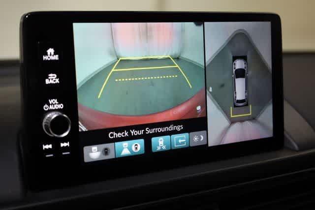 Thumbnail: 2024 Honda Pilot - 25